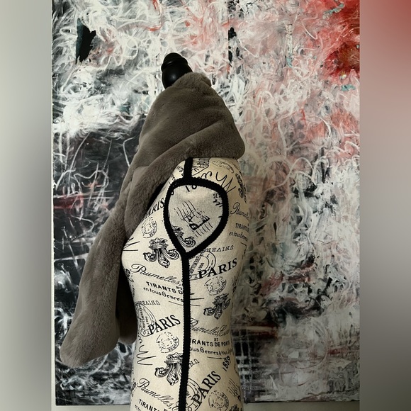 BR Faux Fur Pull-Through Scarf - Picture 2 of 4